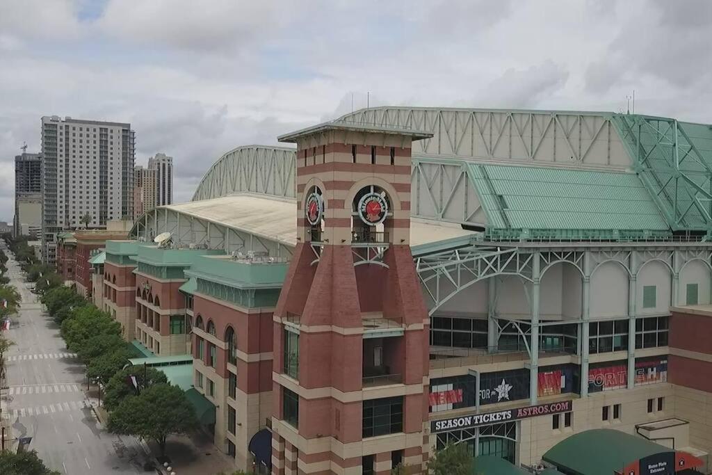 شقة U3 Penthouse Houstonw Car Astros W Skyline-View المظهر الخارجي الصورة