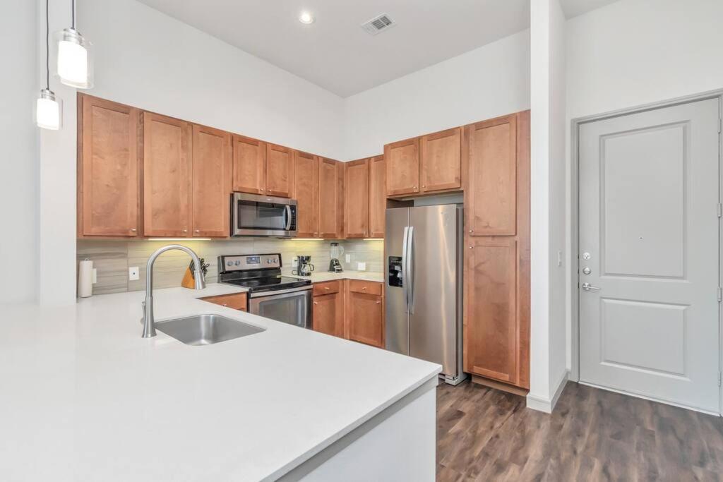 شقة U3 Penthouse Houstonw Car Astros W Skyline-View المظهر الخارجي الصورة