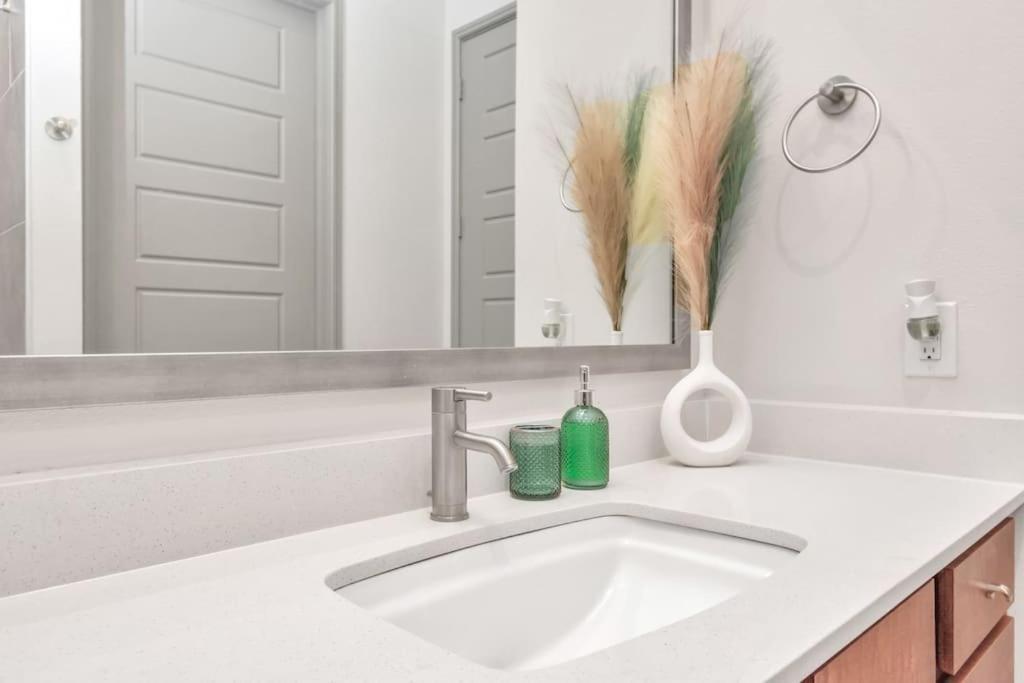 شقة U3 Penthouse Houstonw Car Astros W Skyline-View المظهر الخارجي الصورة