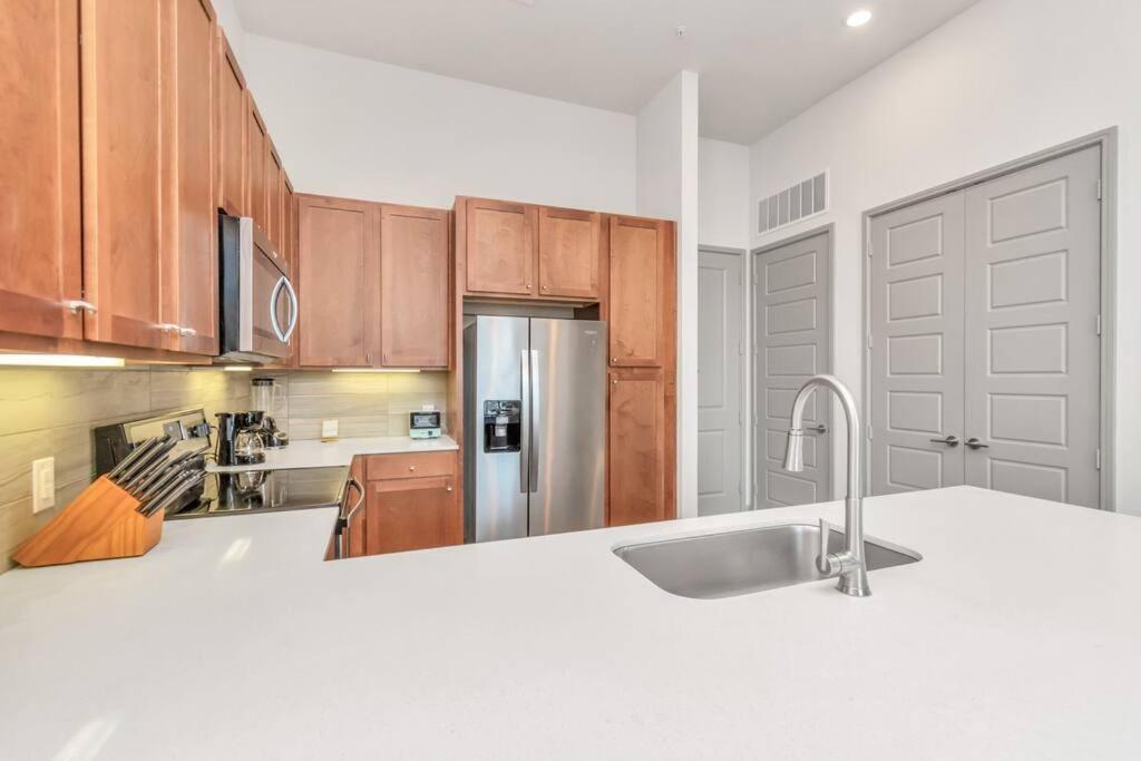 شقة U3 Penthouse Houstonw Car Astros W Skyline-View المظهر الخارجي الصورة