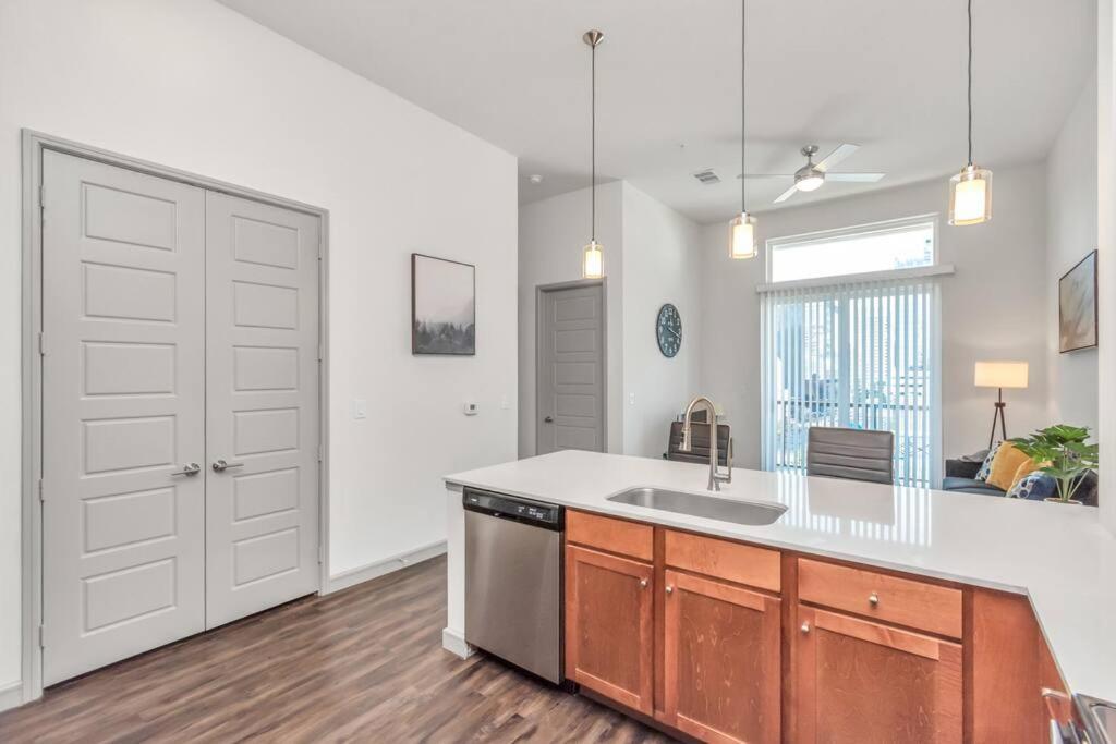 شقة U3 Penthouse Houstonw Car Astros W Skyline-View المظهر الخارجي الصورة